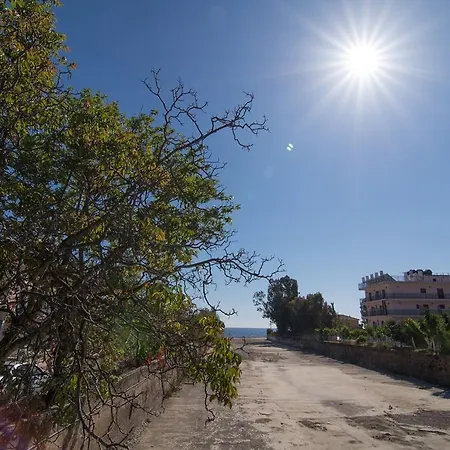 Maria Parameriti * Poros (Kefalonia)