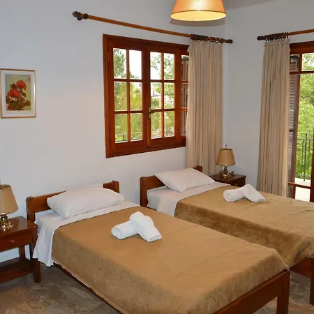 Maria Parameriti 아파트 *